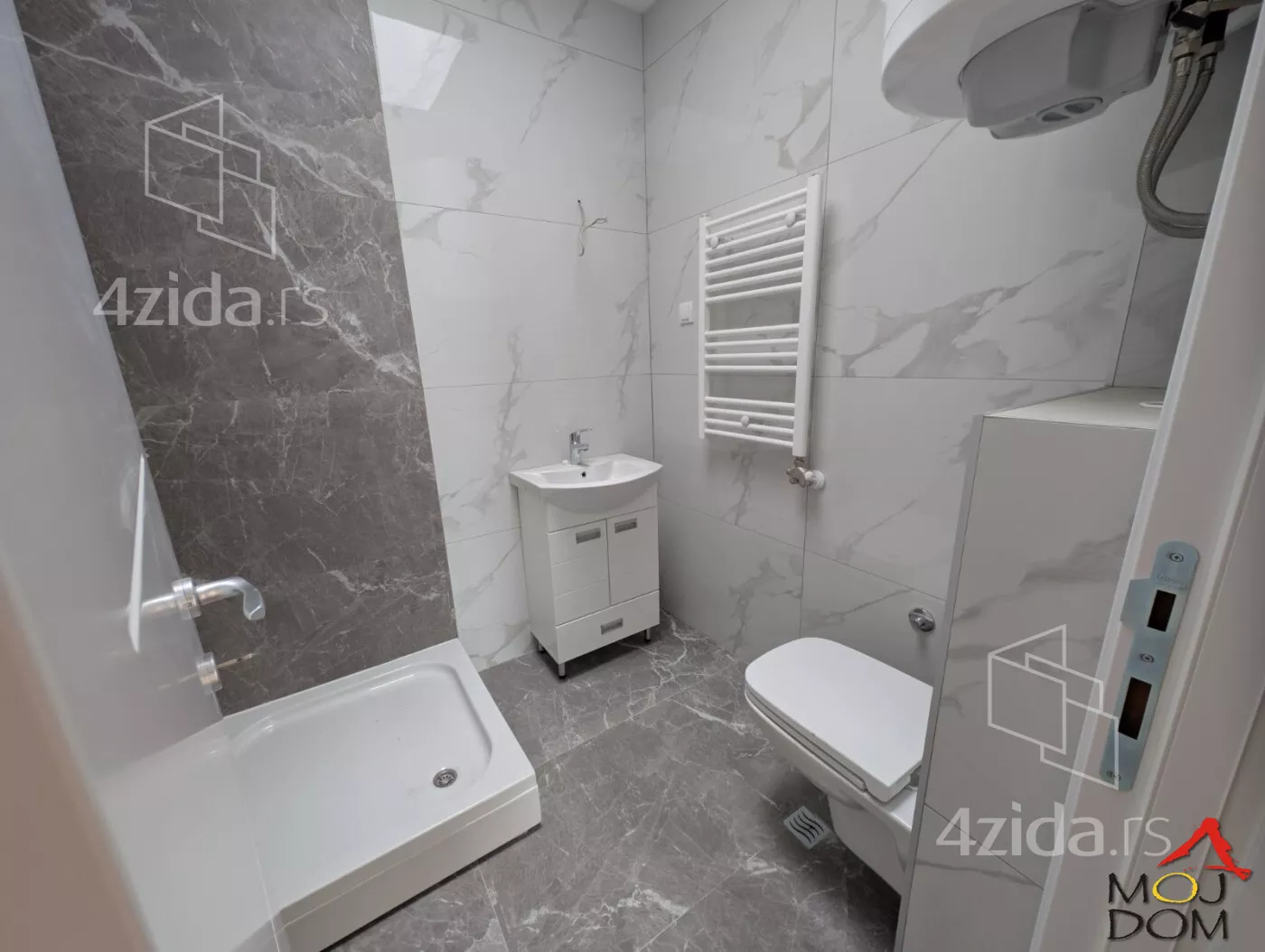 Šestosoban stan | 4zida