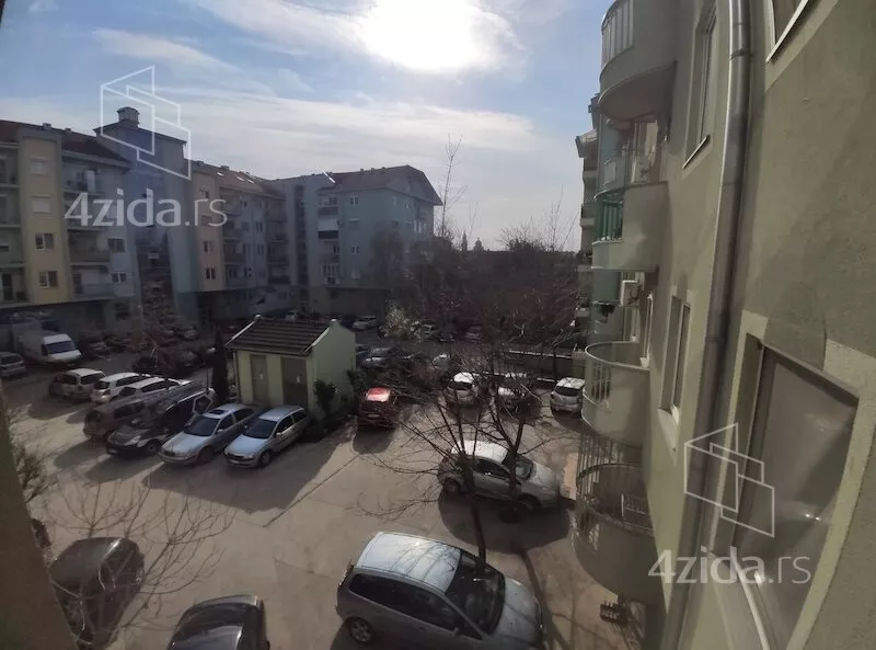 Garsonjera | 4zida