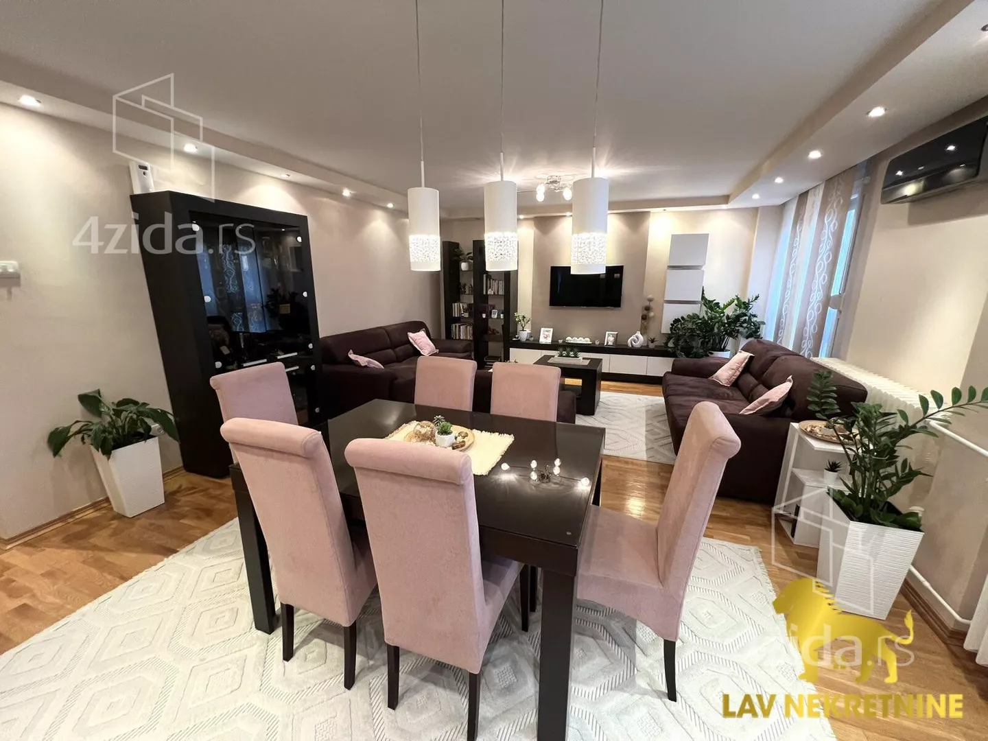 Trosoban stan | 4zida