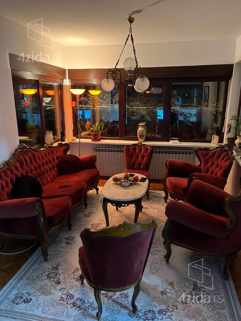 3-etažna kuća | 4zida