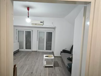 Dejana Smiljkovića | 4zida.rs