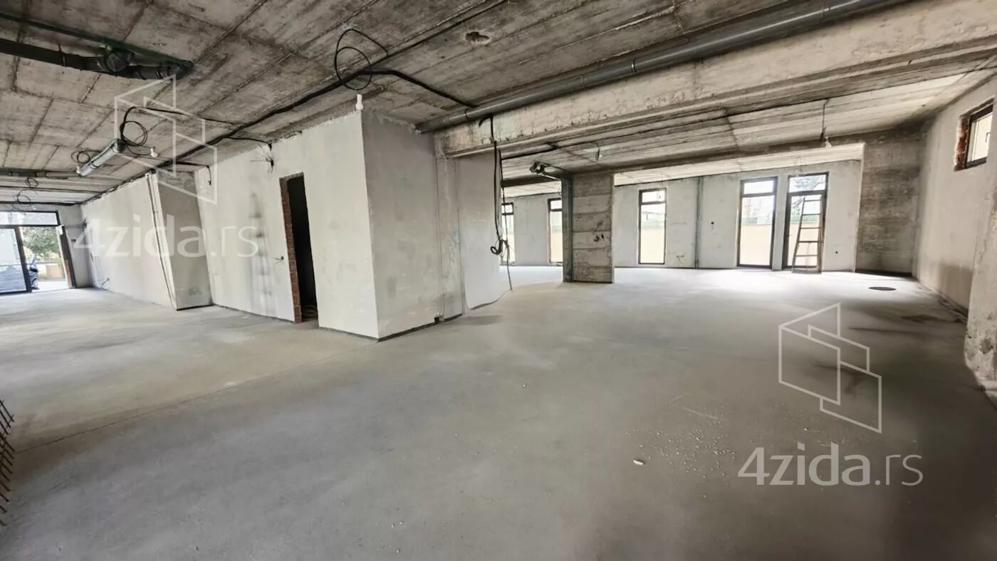 Poslovni prostor | 4zida