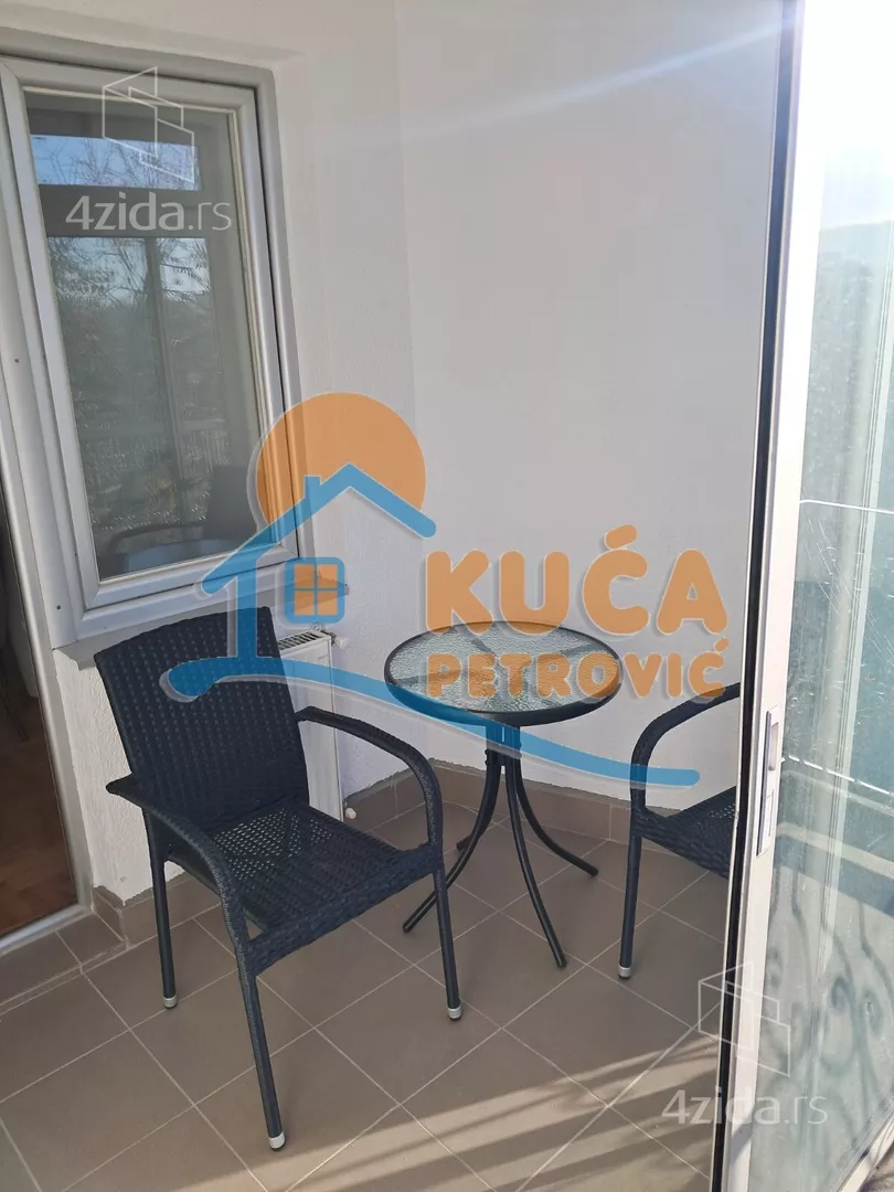Garsonjera | 4zida