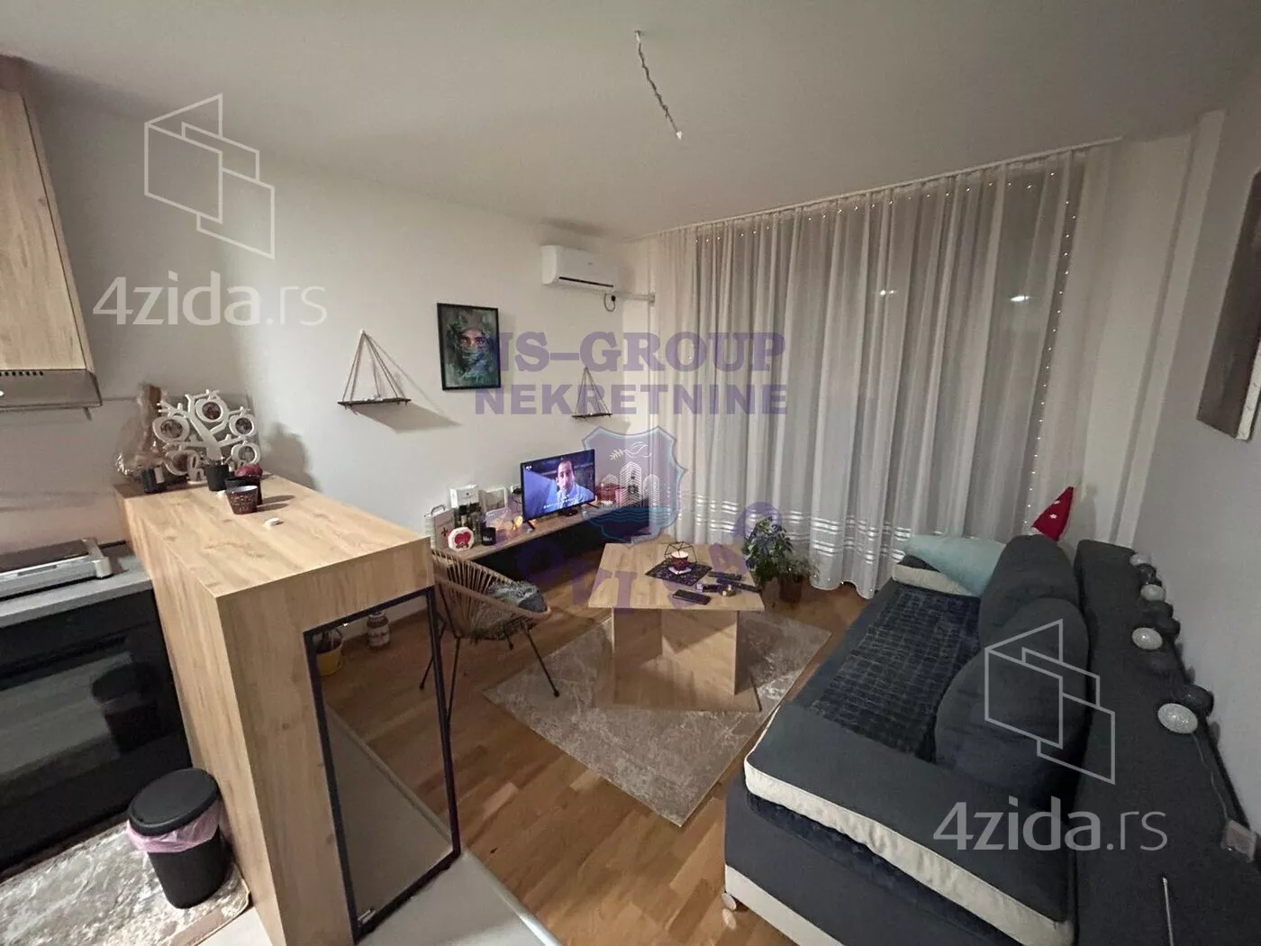 Jednoiposoban stan | 4zida