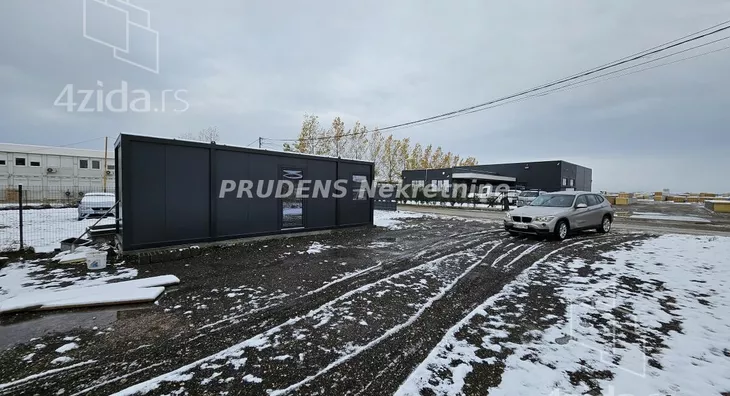 Plac | 4zida