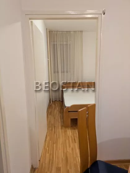 16. Oktobra | 4zida.rs