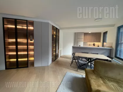 K-DISTRIKT | 4zida.rs