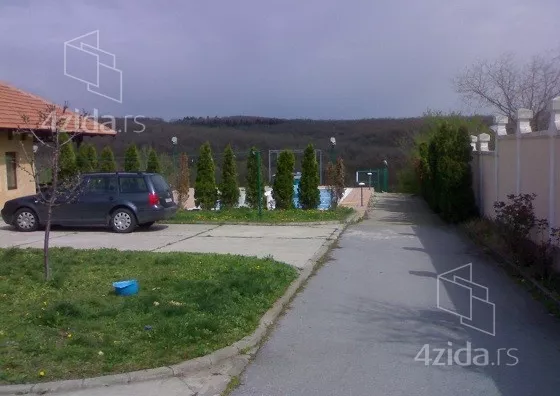 Kuća | 4zida