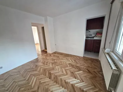 Venizelosova | 4zida.rs