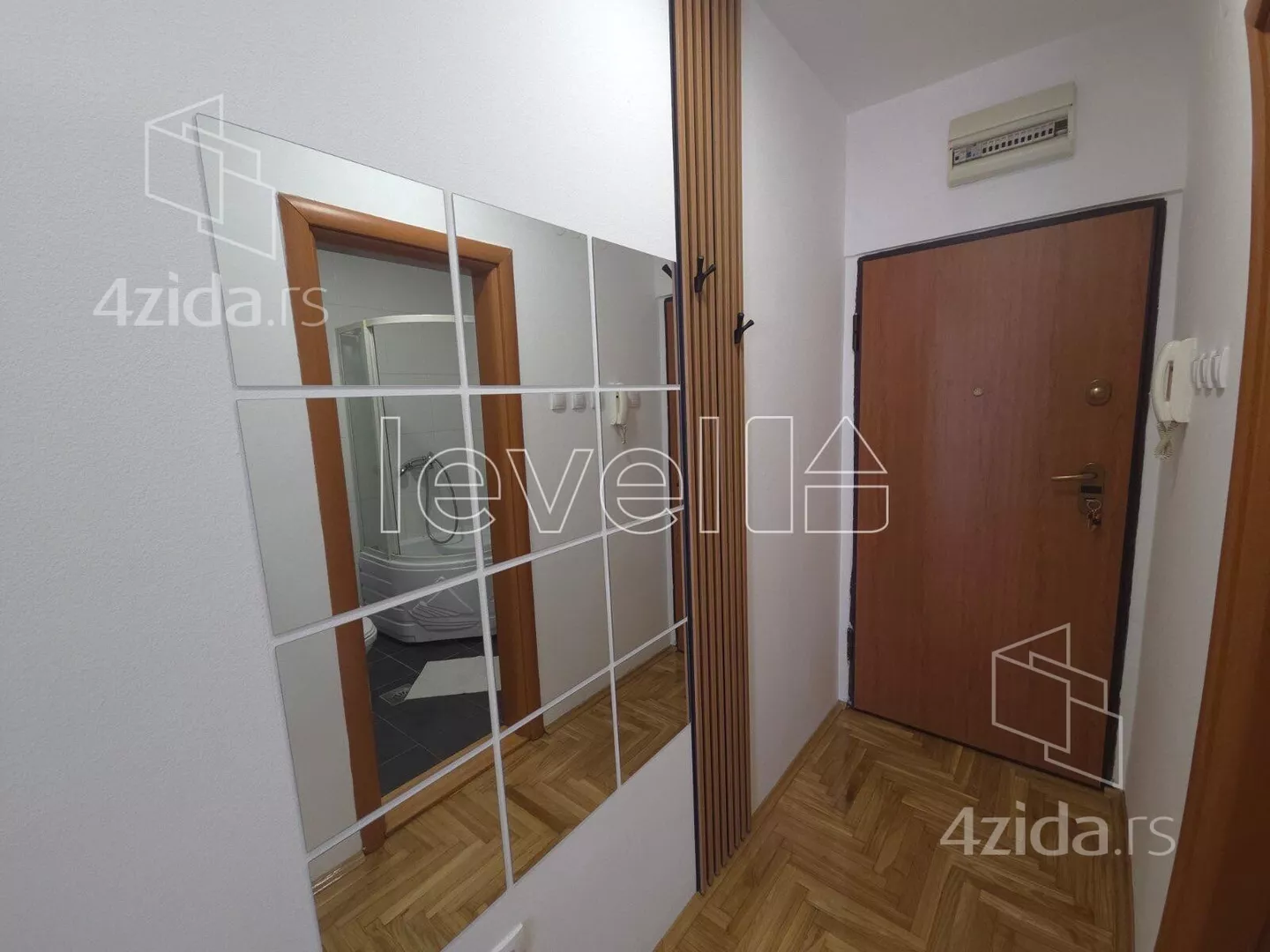 Garsonjera | 4zida