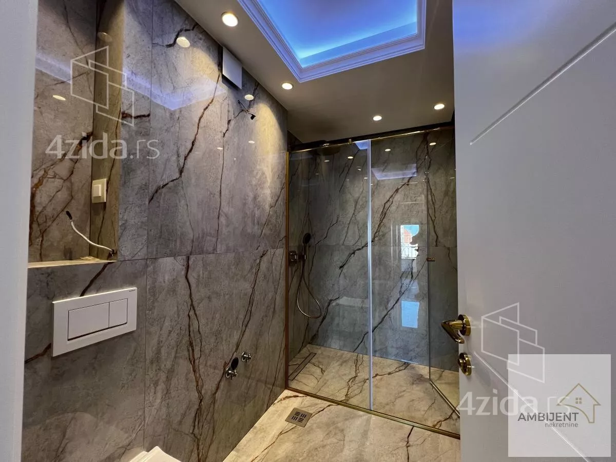 Petosoban stan | 4zida