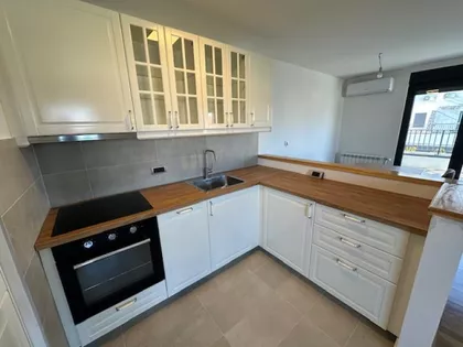 Vojvodjanska | 4zida.rs