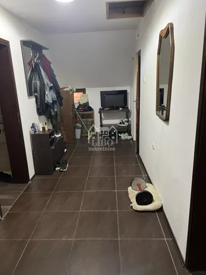 Ledena Stena | 4zida.rs