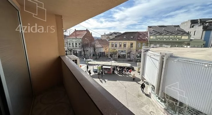 Kancelarija | 4zida
