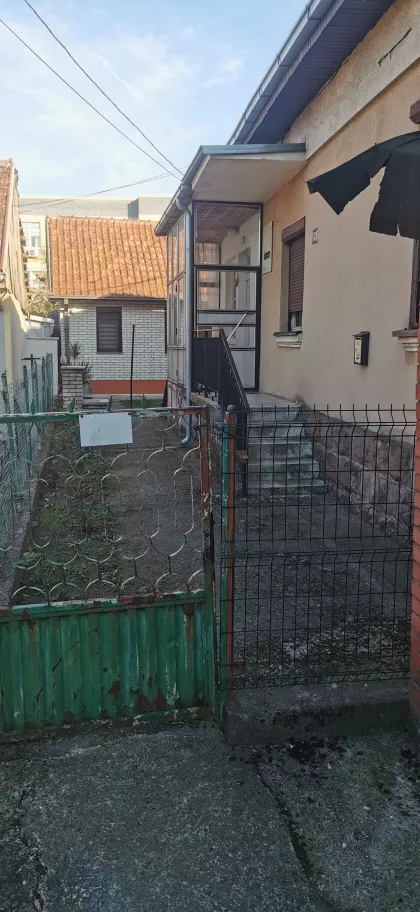 Mirka Lukovića 13/A | 4zida.rs