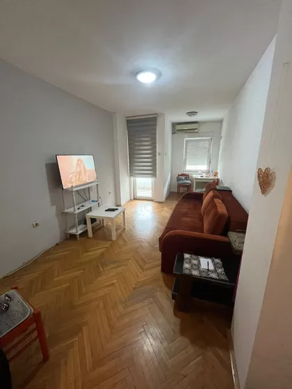 Cara Dušana | 4zida.rs