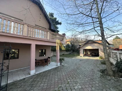 Paragovo | 4zida.rs