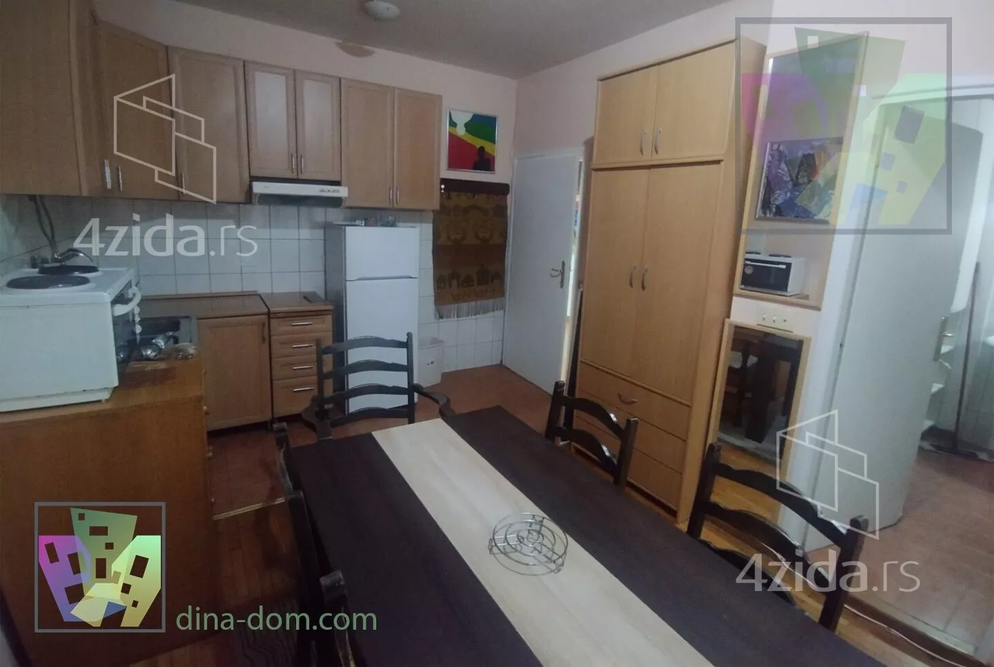 Dvoiposoban stan | 4zida