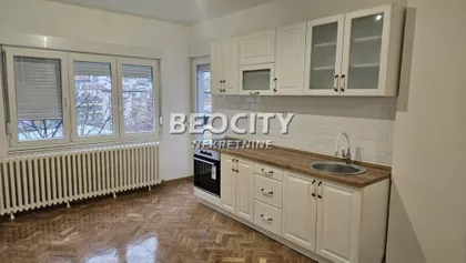 Pariske komune | 4zida.rs