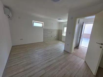 Vašarište | 4zida.rs