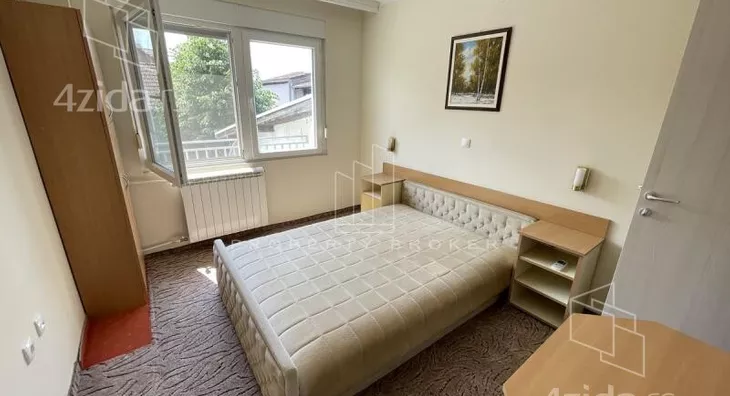 Ugostiteljski objekat | 4zida