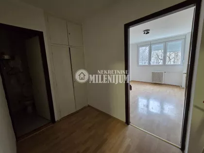 Omladinskih brigada | 4zida.rs