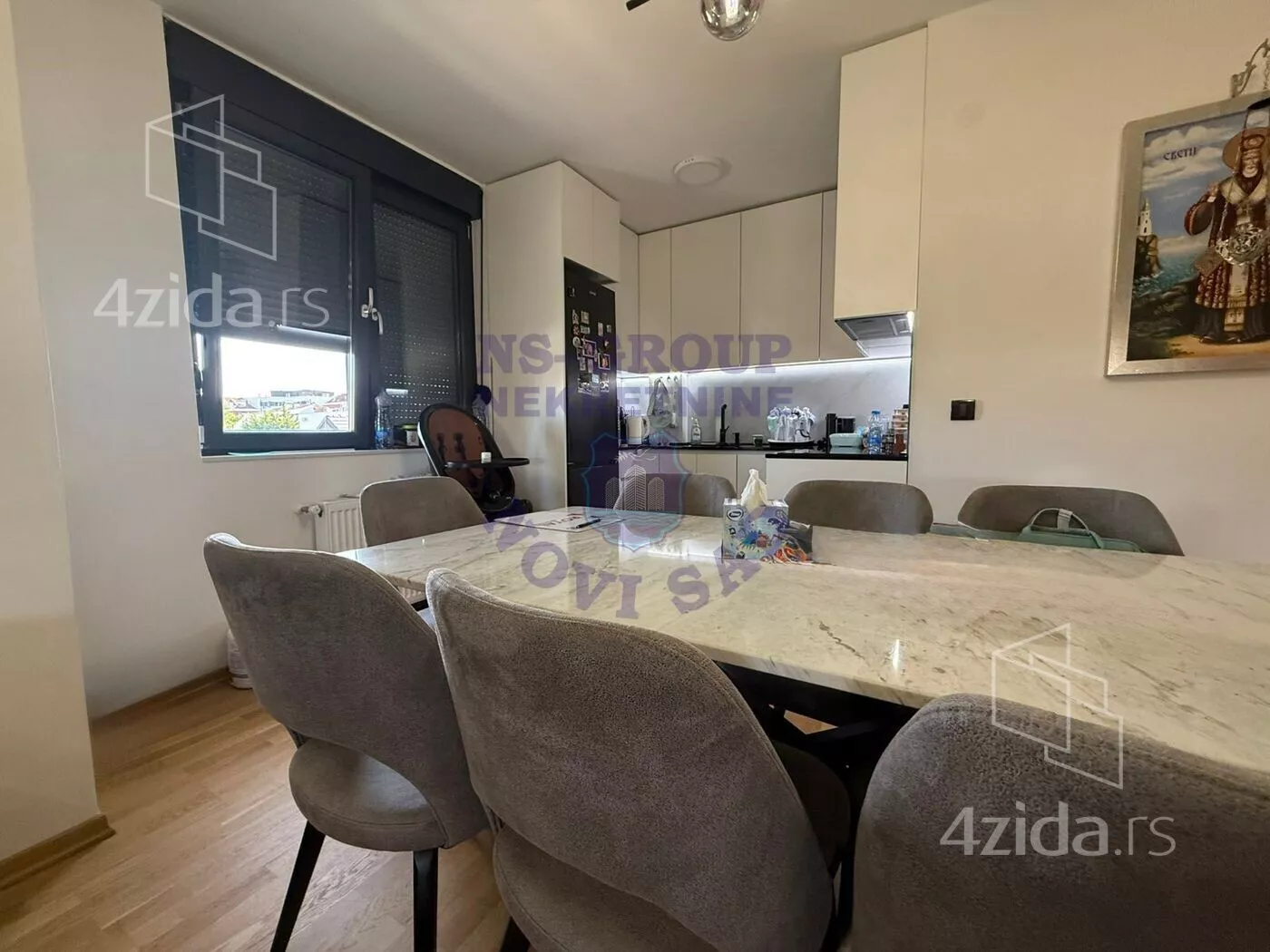 Troiposoban stan | 4zida