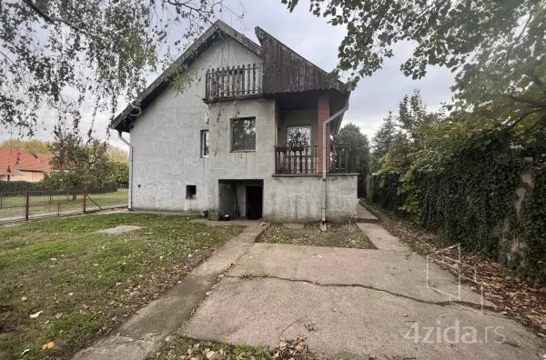 Kuća | 4zida