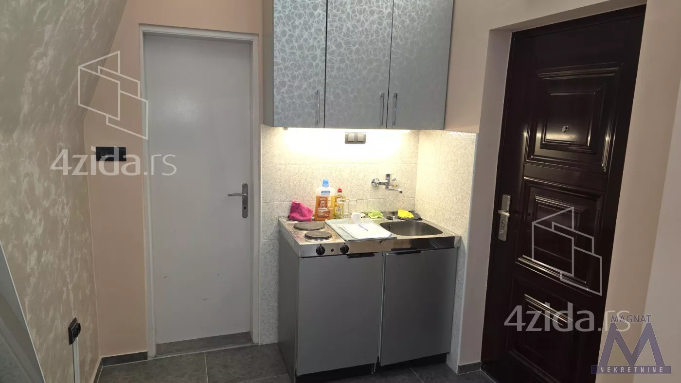 Garsonjera | 4zida