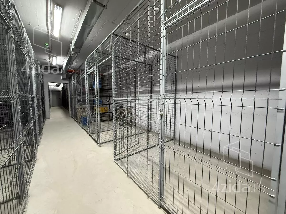 Garaža/Parking | 4zida