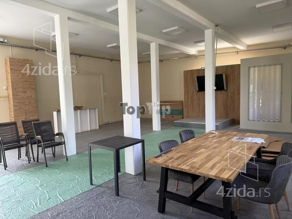 Poslovni prostor | 4zida