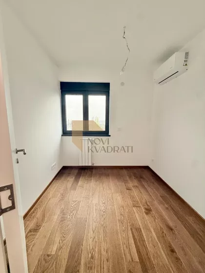 Hala Pionir | 4zida.rs