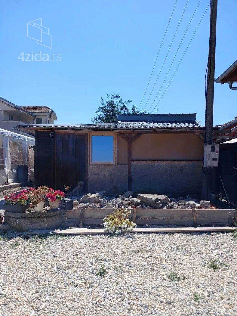3-etažna kuća | 4zida