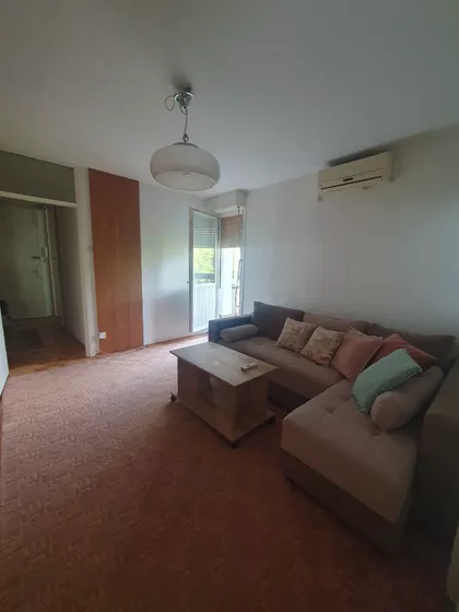 Balzakova | 4zida.rs