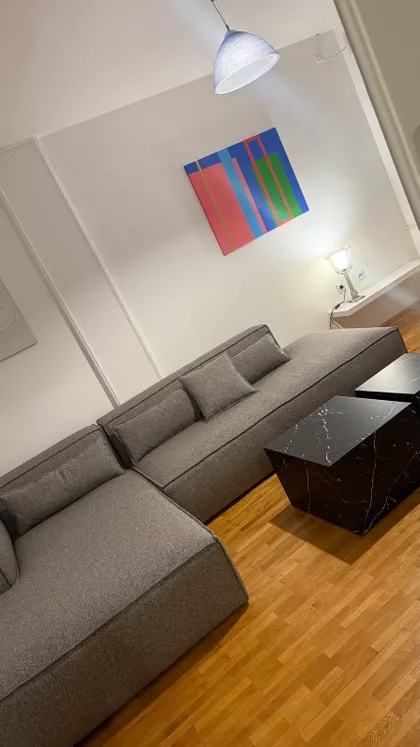 Trg Učitelj Tase 10 | 4zida.rs