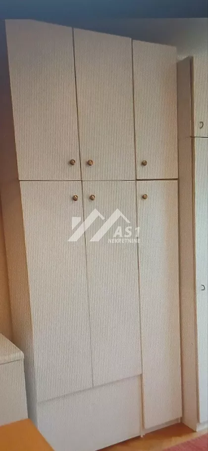 Cara Dušana | 4zida.rs