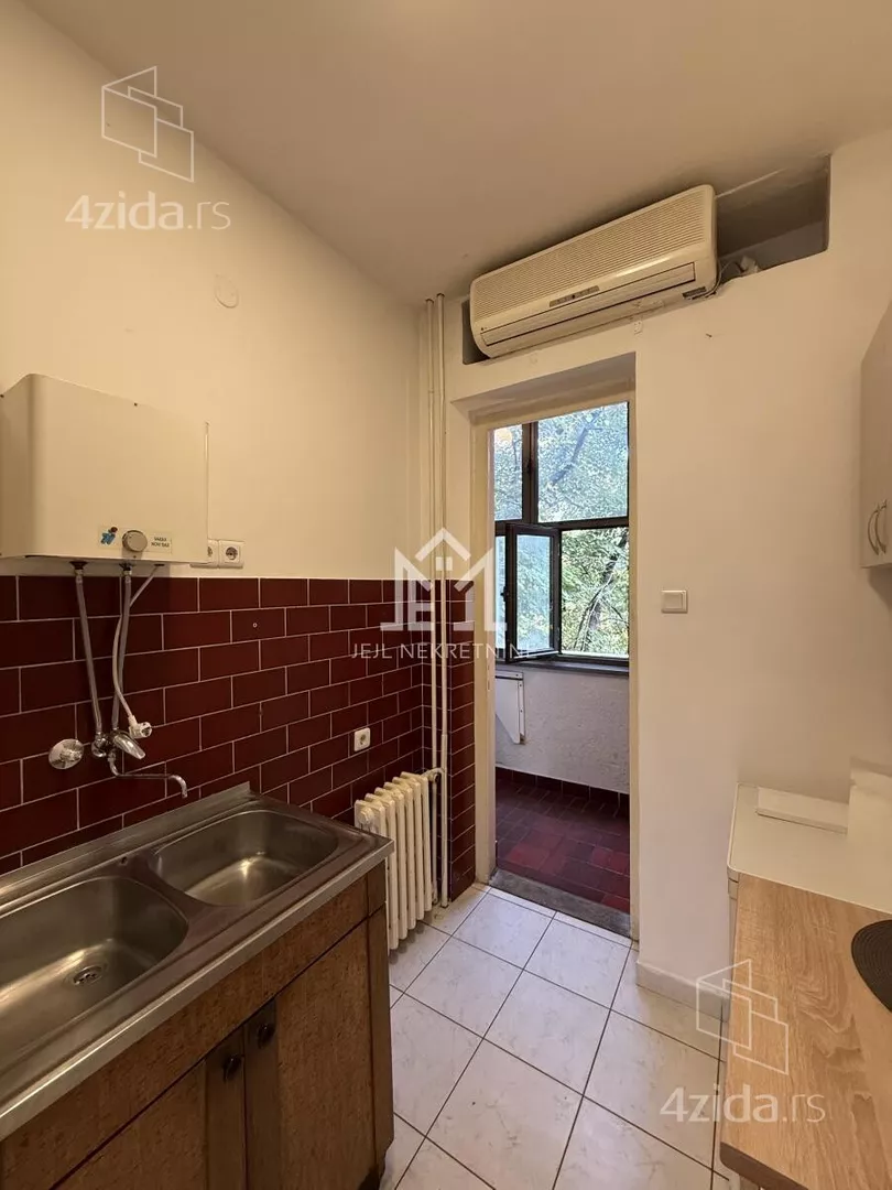 Fotografija stana 20 od 25