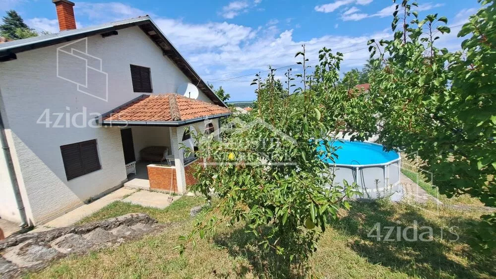 Kuća | 4zida