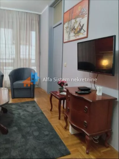 Hadžipopovac | 4zida.rs