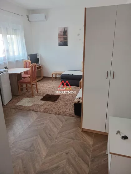 Rahele Ferari | 4zida.rs