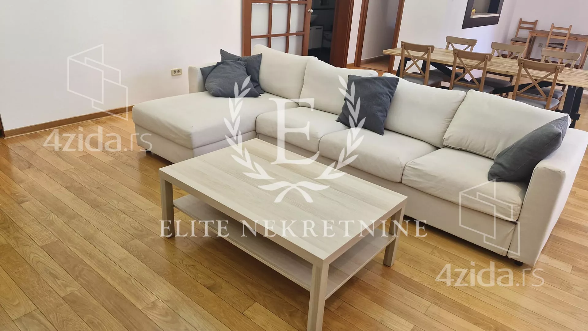 Četvorosoban stan | 4zida