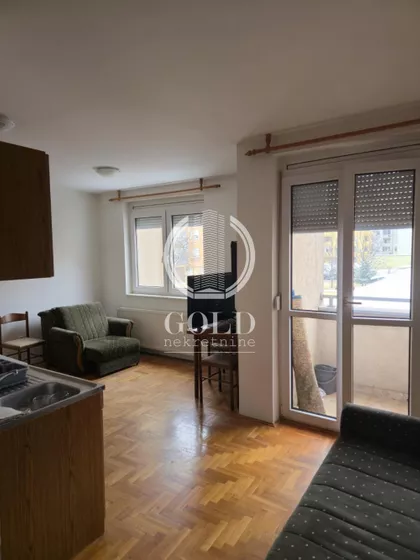 Janka Čmelika | 4zida.rs