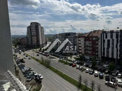 Olge Petrov | 4zida.rs