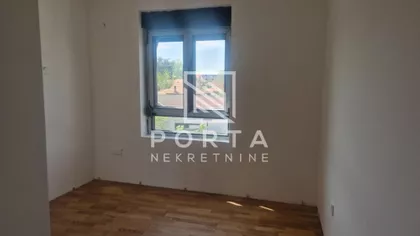 Vojvođanska | 4zida.rs