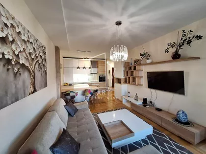 Maksima Gorkog | 4zida.rs