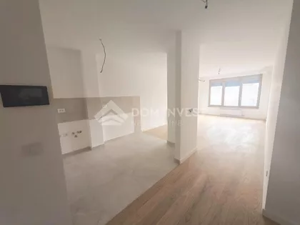 Partizanske avijacije | 4zida.rs