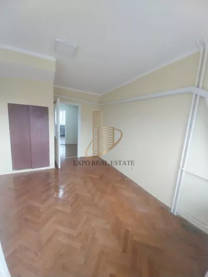 USTANIČKA | 4zida.rs