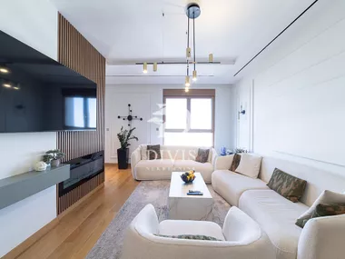 Tadije Sondermajera bb