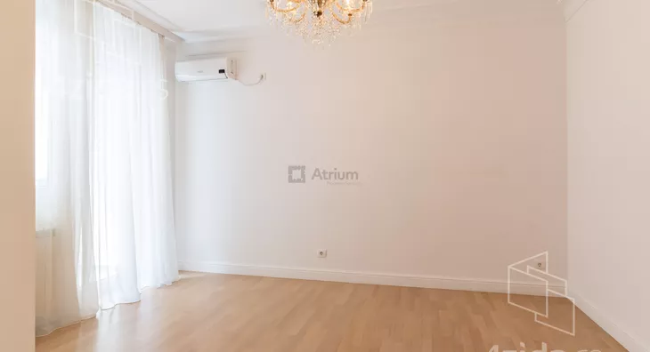 Šestosoban stan | 4zida