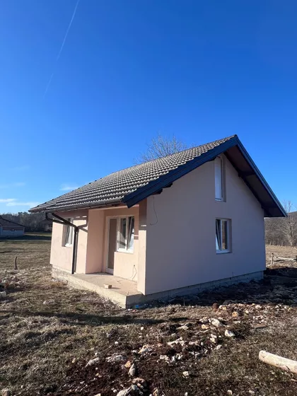 Jovana Radibratovića 3a | 4zida.rs